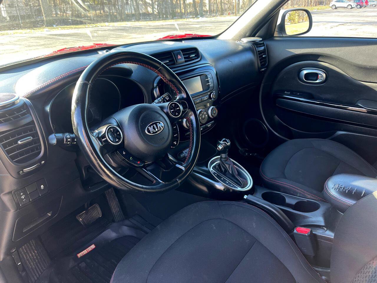 Used 2016 Kia Soul + w/ Soulful Package FWD image 28
