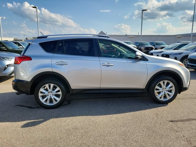 Used 2015 Toyota RAV4 Limited AWD/4WD image 6