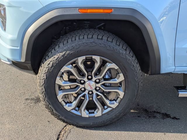 New 2025 GMC Canyon Denali image 10