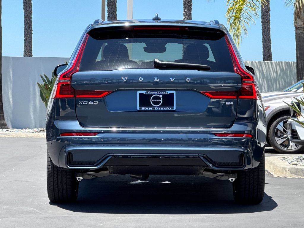 New 2026 Volvo XC60 T8 Plus w/ Protection Package Premier AWD/4WD image 4
