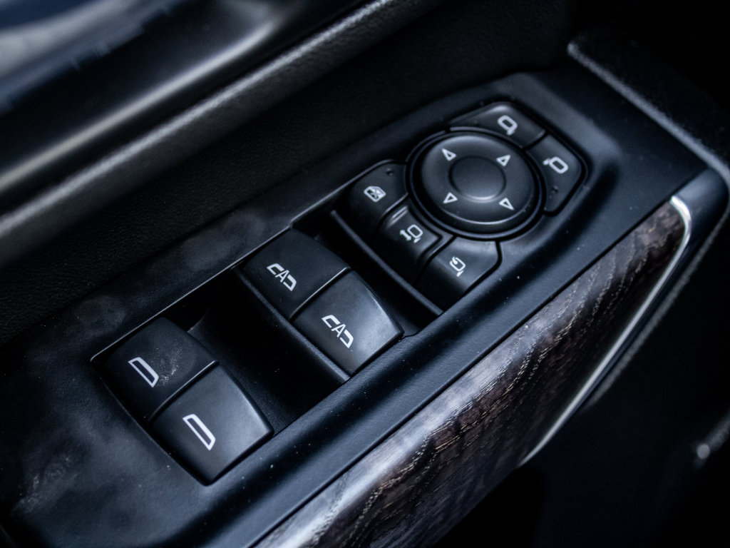 Used 2022 GMC Sierra 3500 Denali w/ Denali Ultimate Package image 36