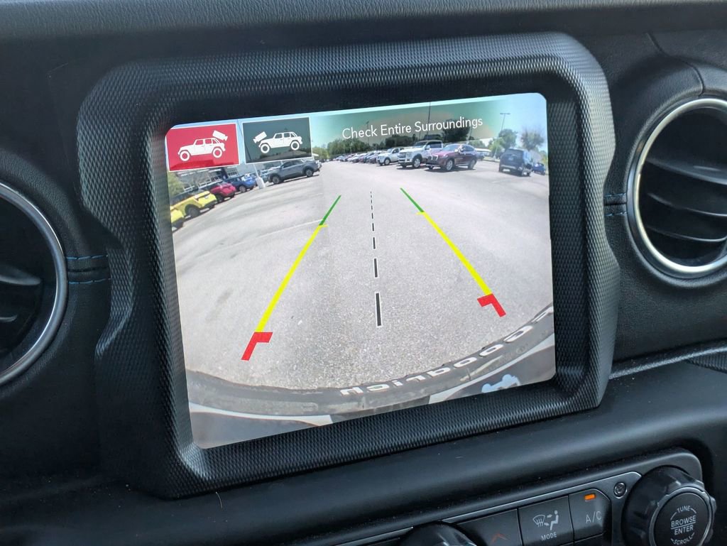 Used 2021 Jeep Wrangler Unlimited Rubicon 4xe w/ Steel Bumper Group image 18