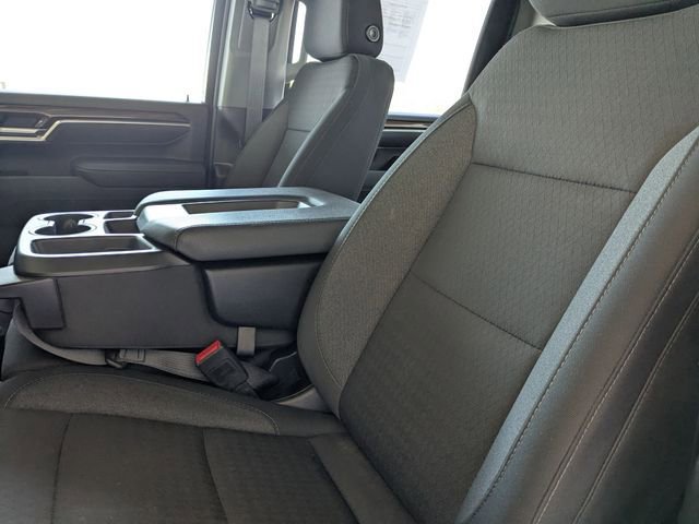 Used 2025 Chevrolet Silverado 2500 LT w/ Trail Boss Package AWD/4WD image 26