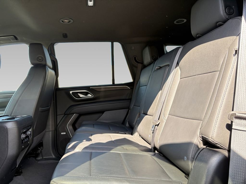 Used 2024 Chevrolet Tahoe LT RWD image 5
