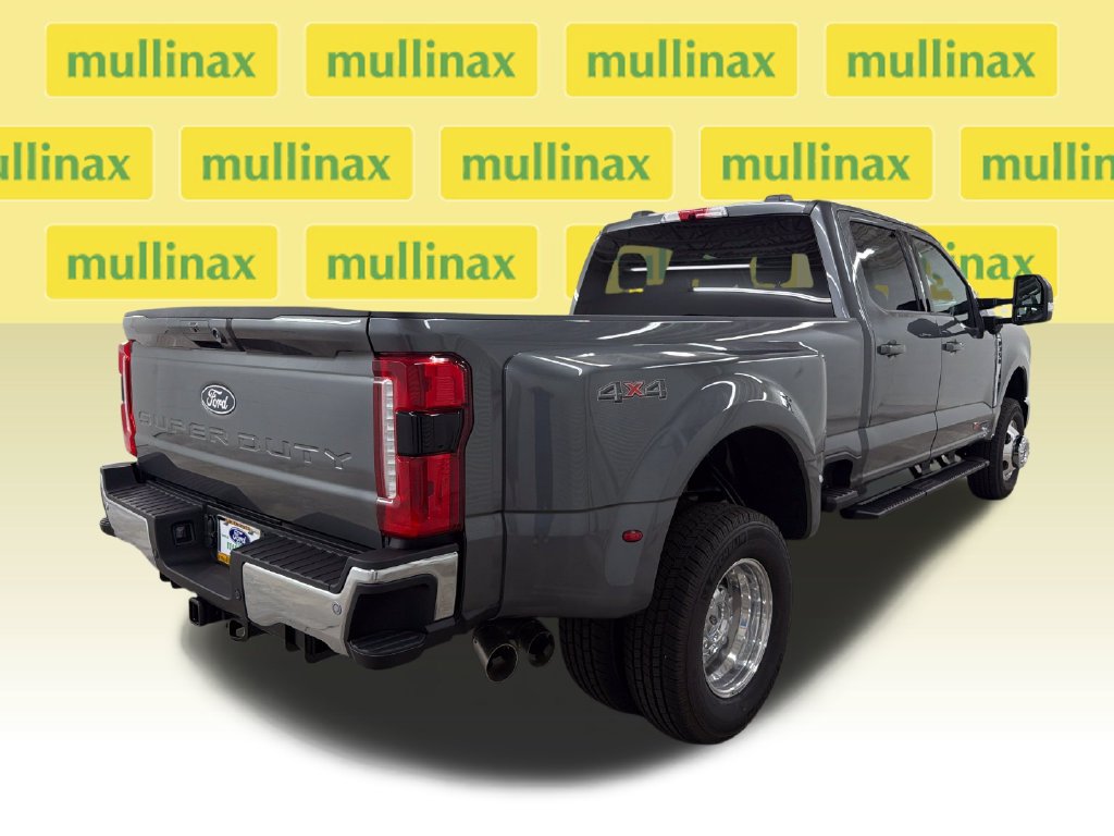 New 2027 Ford F350 XLT w/ XLT Premium Package AWD/4WD image 3