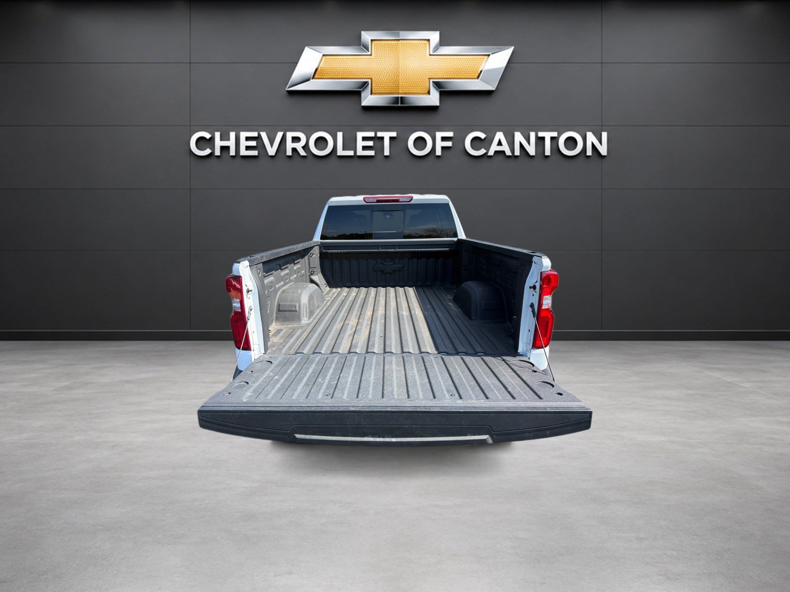 Used 2025 Chevrolet Silverado 1500 RST w/ RST All Star Premium Package AWD/4WD image 17