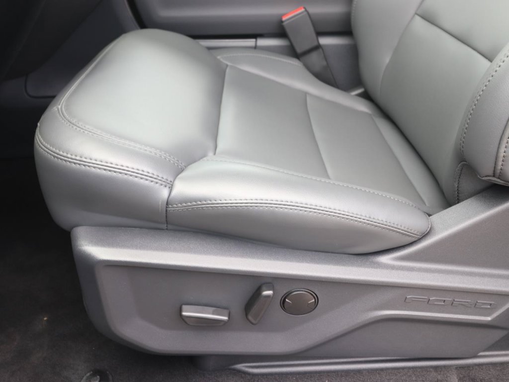New 2027 Ford Expedition Active RWD image 19