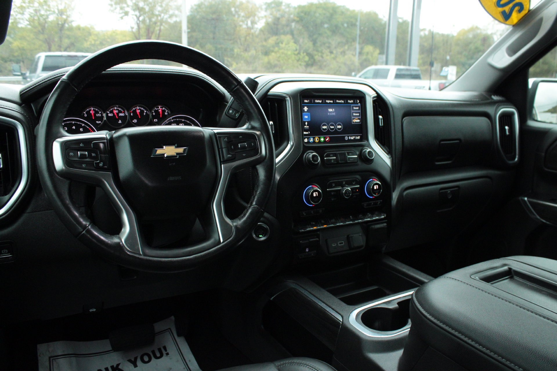 Used 2020 Chevrolet Silverado 1500 LTZ AWD/4WD image 26