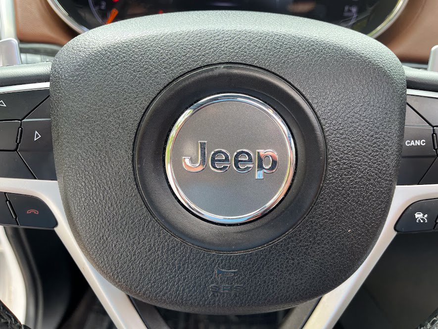 Used 2018 Jeep Grand Cherokee Summit w/ Platinum Series Group AWD/4WD image 15