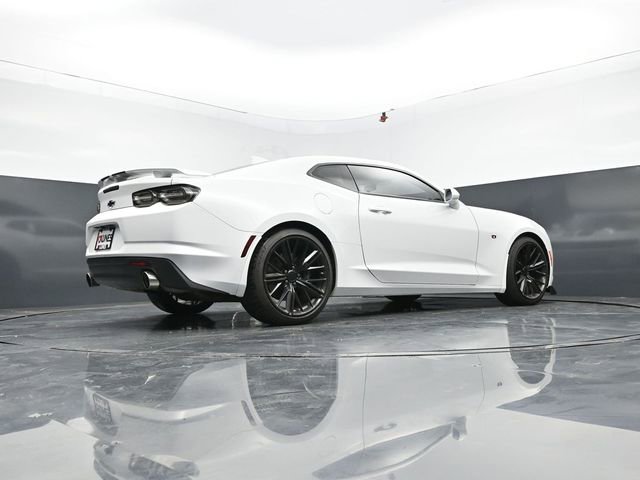 Used 2021 Chevrolet Camaro SS RWD image 49