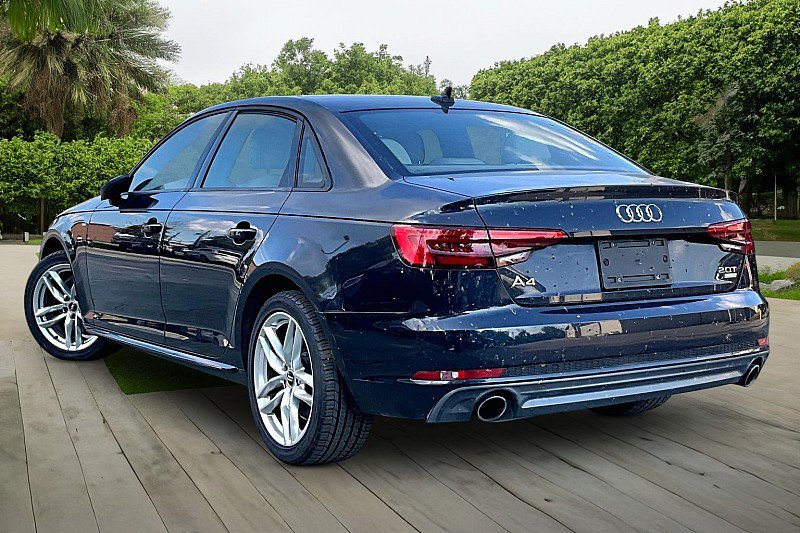 Used 2017 Audi A4 2.0T Ultra Premium w/ Convenience Package FWD image 9