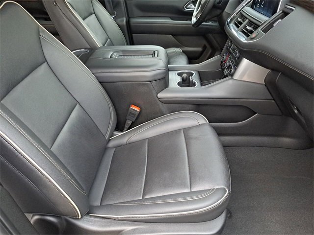 Used 2024 Chevrolet Suburban Premier image 24