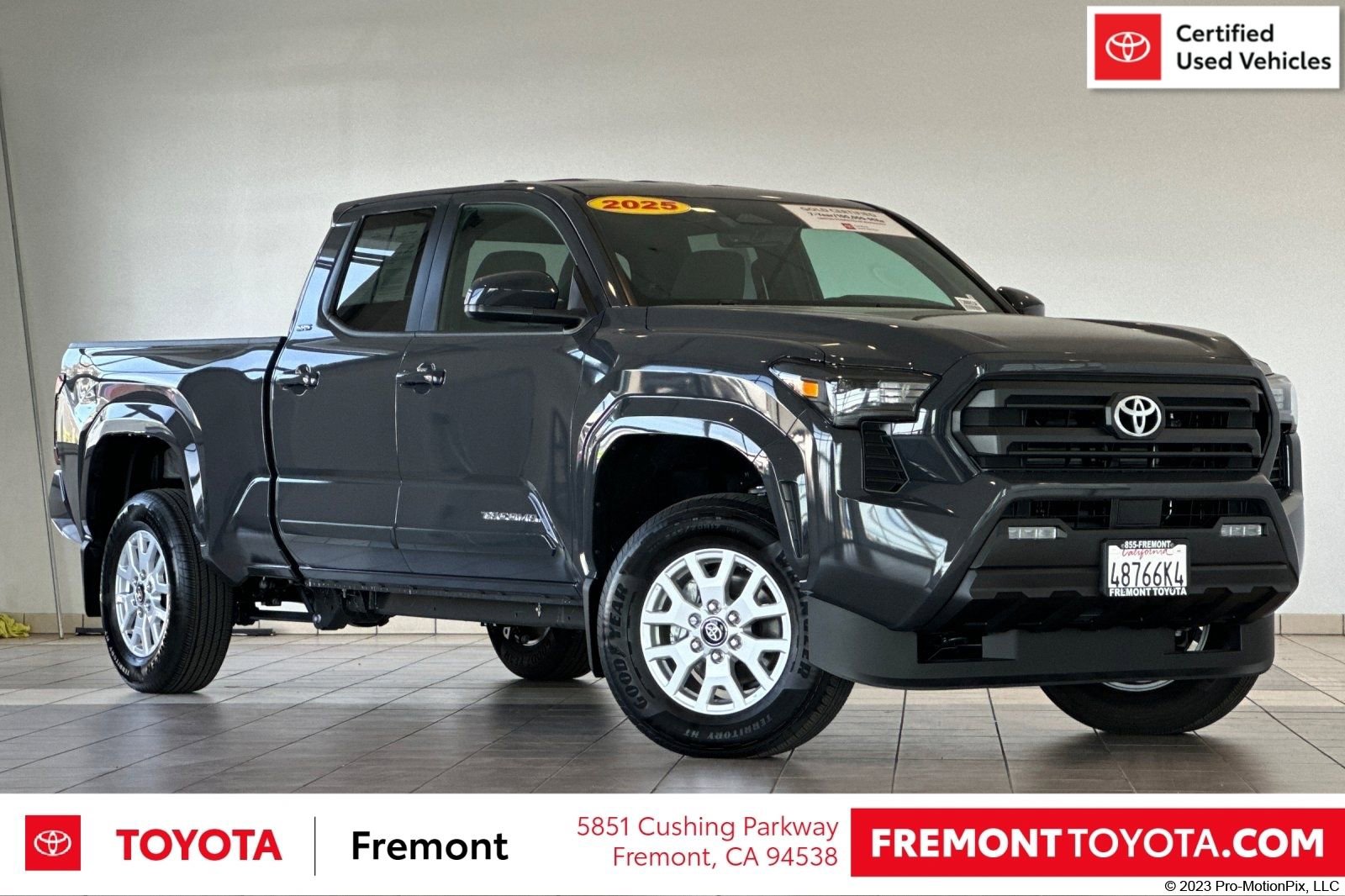 Certified 2025 Toyota Tacoma SR5 image 1