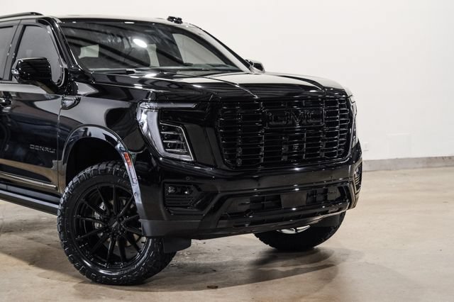 Used 2026 GMC Yukon Denali w/ Sun & Power Step Package AWD/4WD image 23