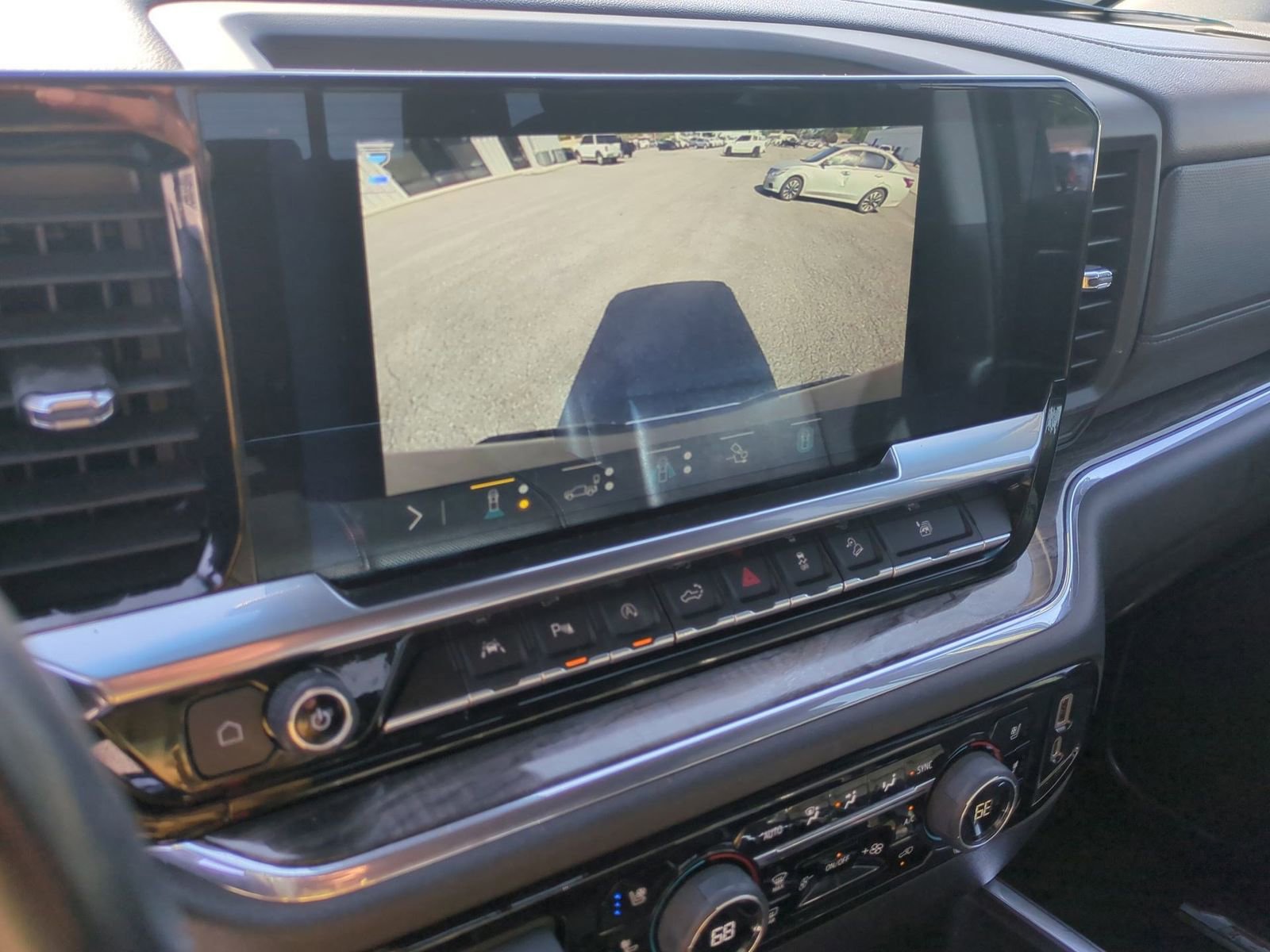 Certified 2023 Chevrolet Silverado 1500 LTZ image 15