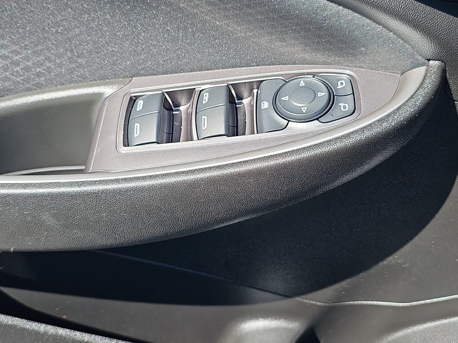 Used 2023 Chevrolet Malibu LT FWD image 28