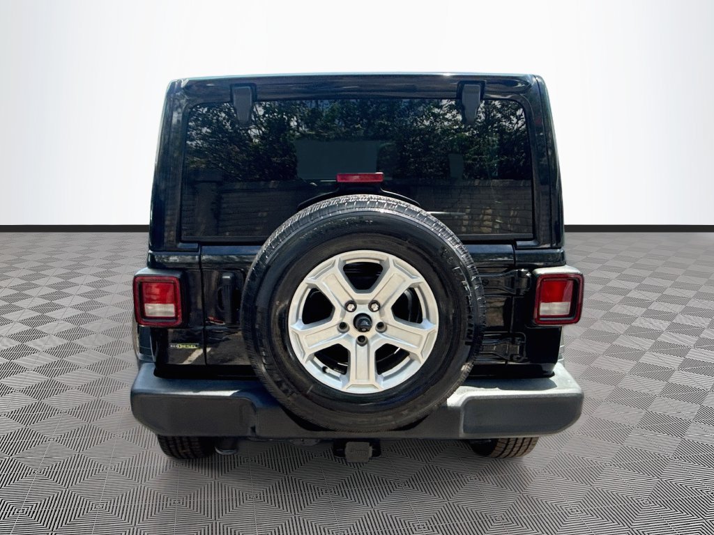 Certified 2022 Jeep Wrangler Unlimited Sport w/ Sun And Sound Package AWD/4WD image 7