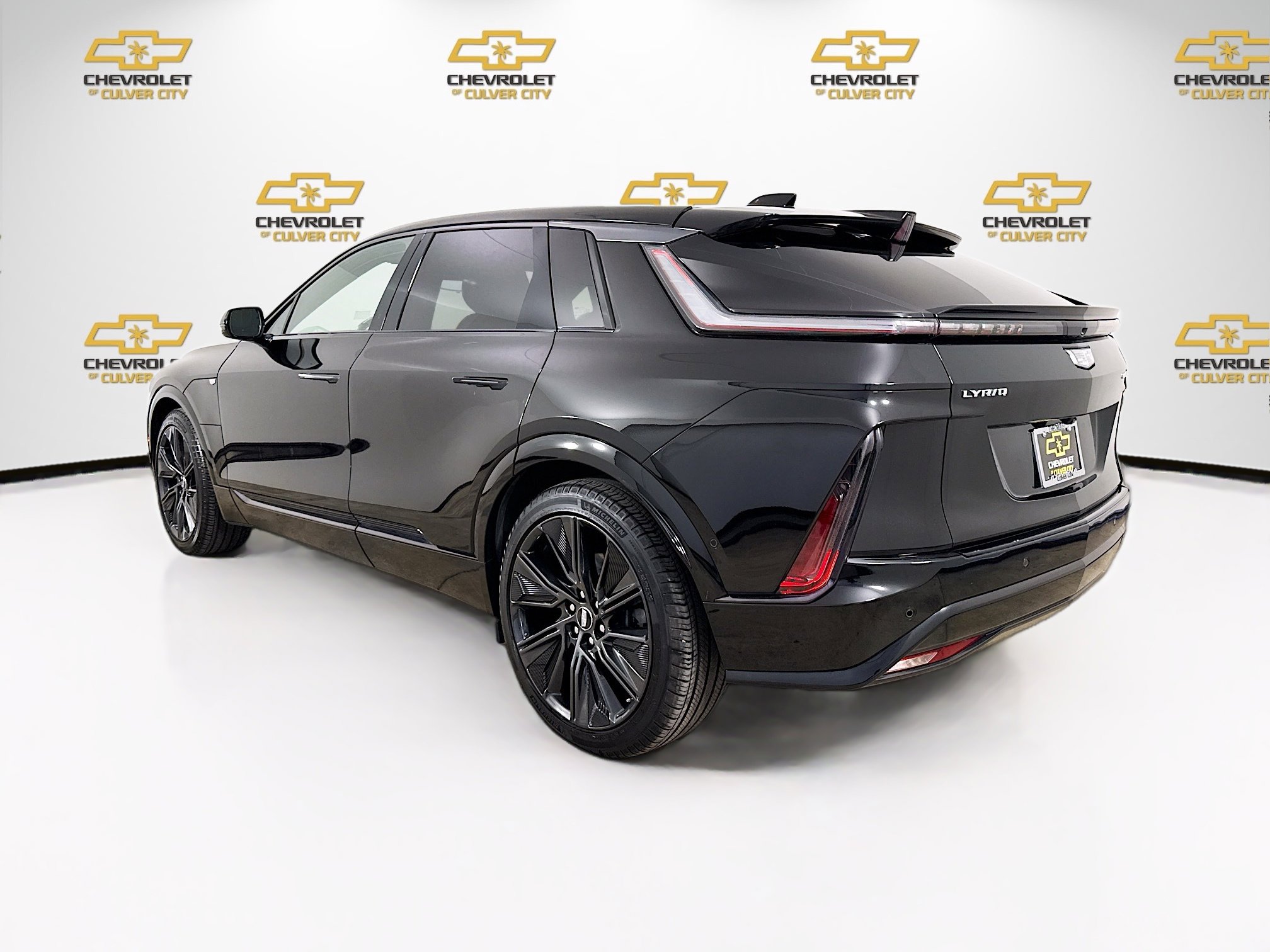 Used 2024 Cadillac Lyriq Sport AWD/4WD image 5