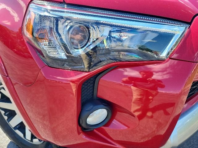 Used 2019 Toyota 4Runner TRD Off-Road AWD/4WD image 6