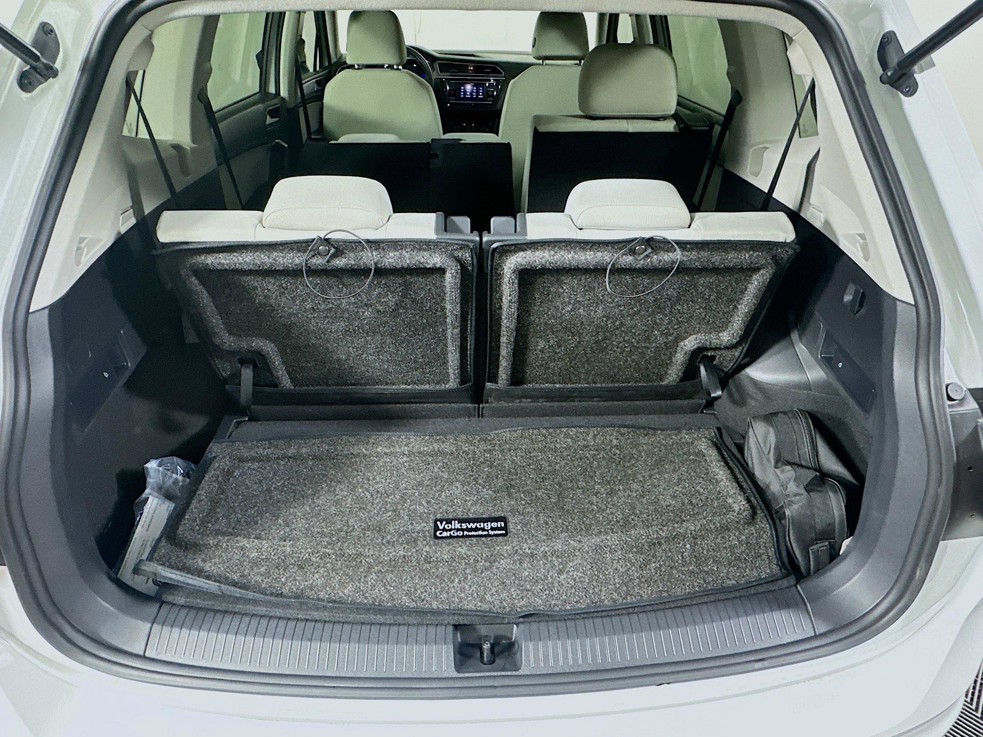 Used 2024 Volkswagen Tiguan S image 27