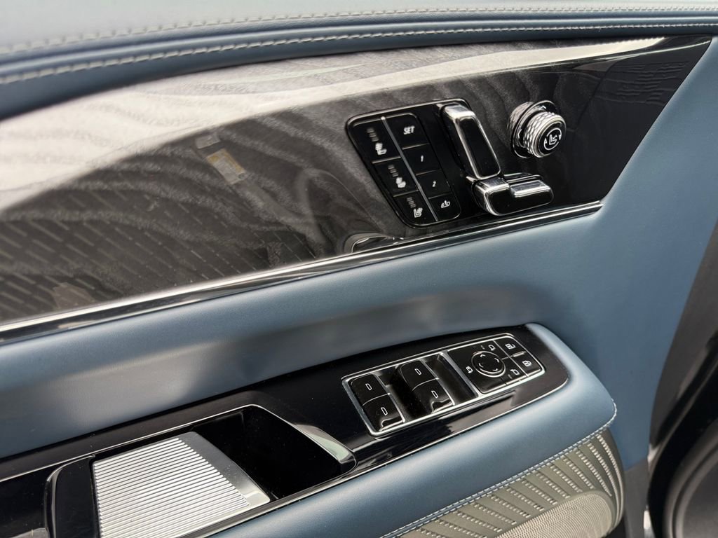 Used 2025 Cadillac Escalade IQ Sport 2 image 11