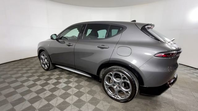 Used 2024 Alfa Romeo Tonale Ti AWD/4WD image 7