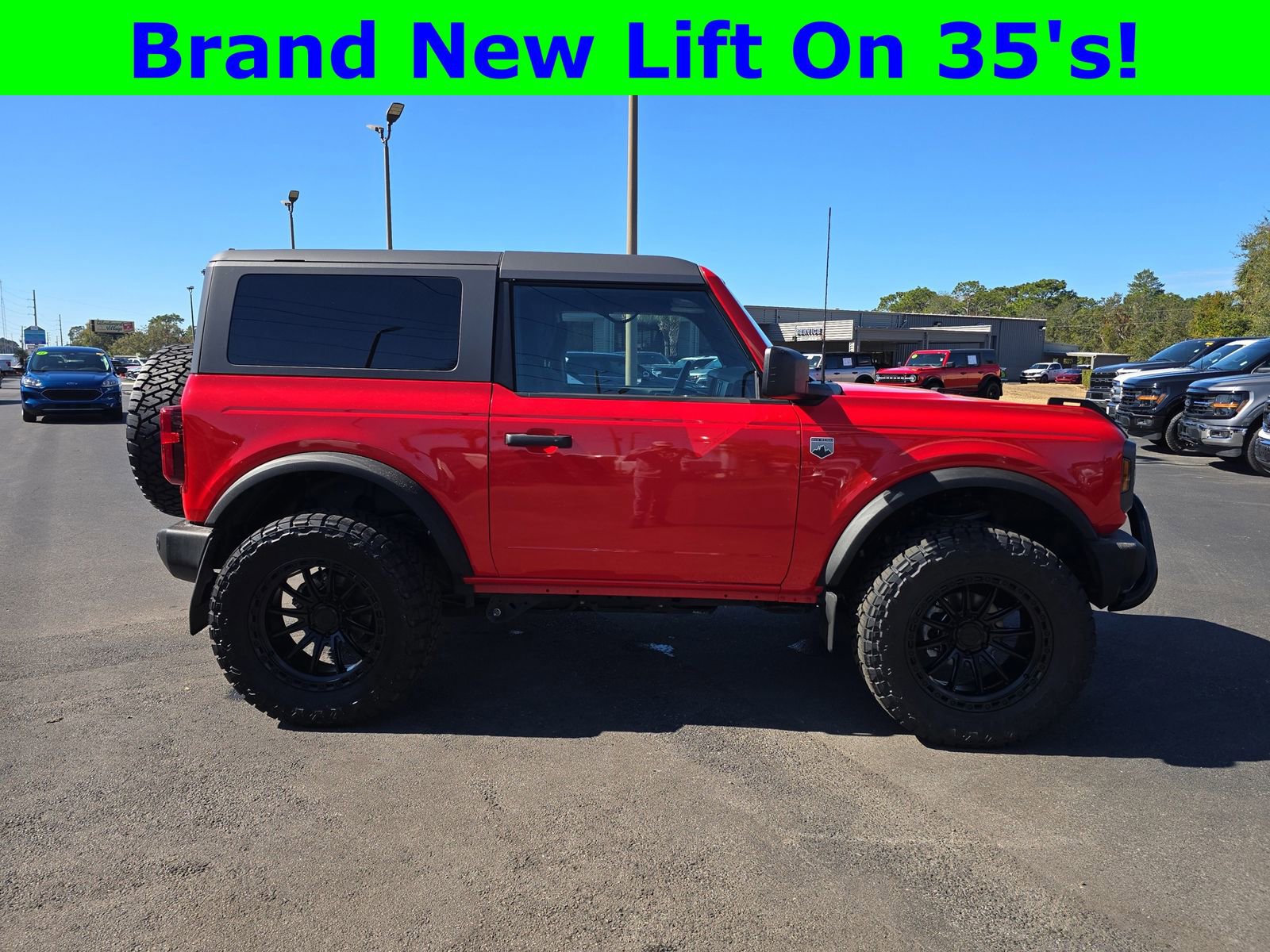 Used 2023 Ford Bronco Big Bend image 3
