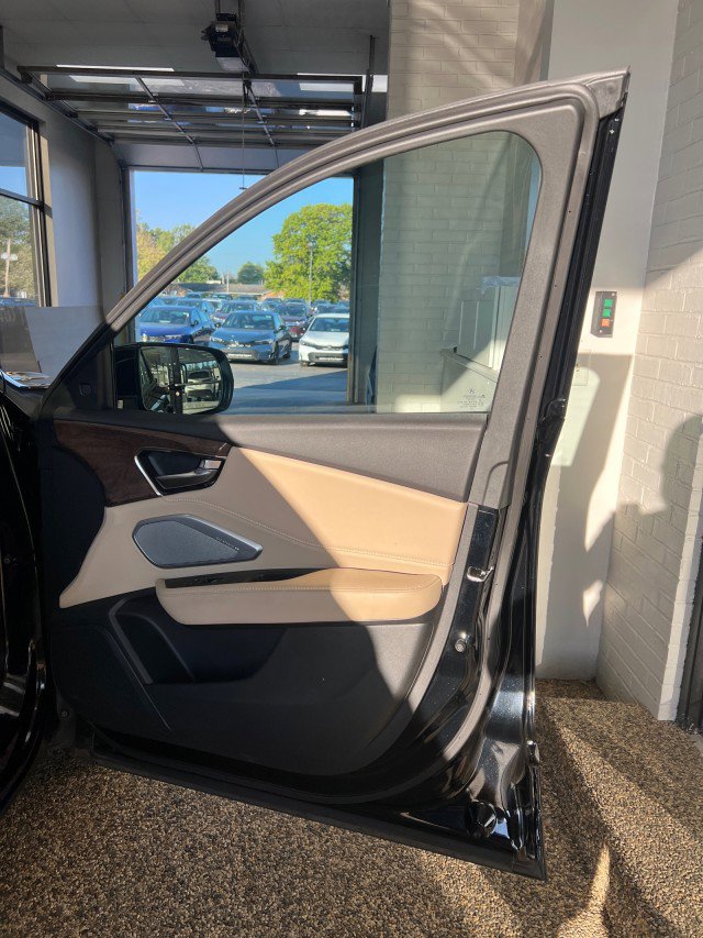 Used 2023 Acura RDX AWD w/ Advance Package image 15