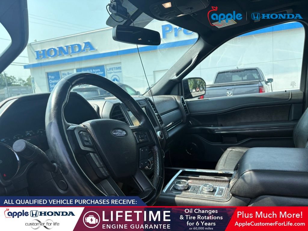 Used 2018 Ford Expedition Limited AWD/4WD image 5
