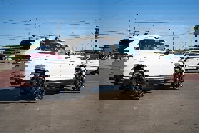 New 2026 Volkswagen Atlas Cross Sport SE image 6