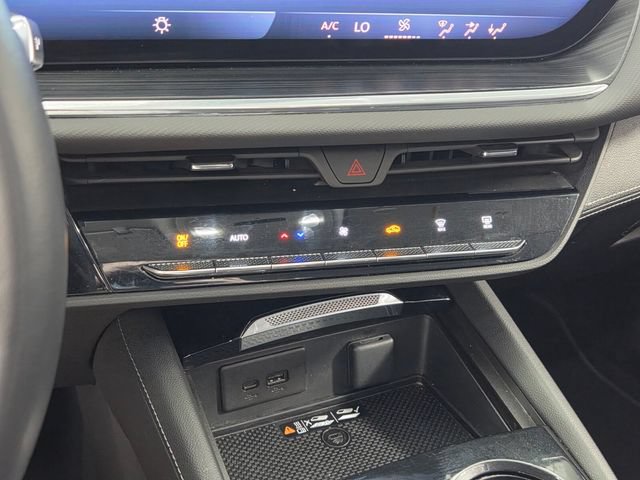 Used 2024 Buick Envision Preferred AWD/4WD image 19