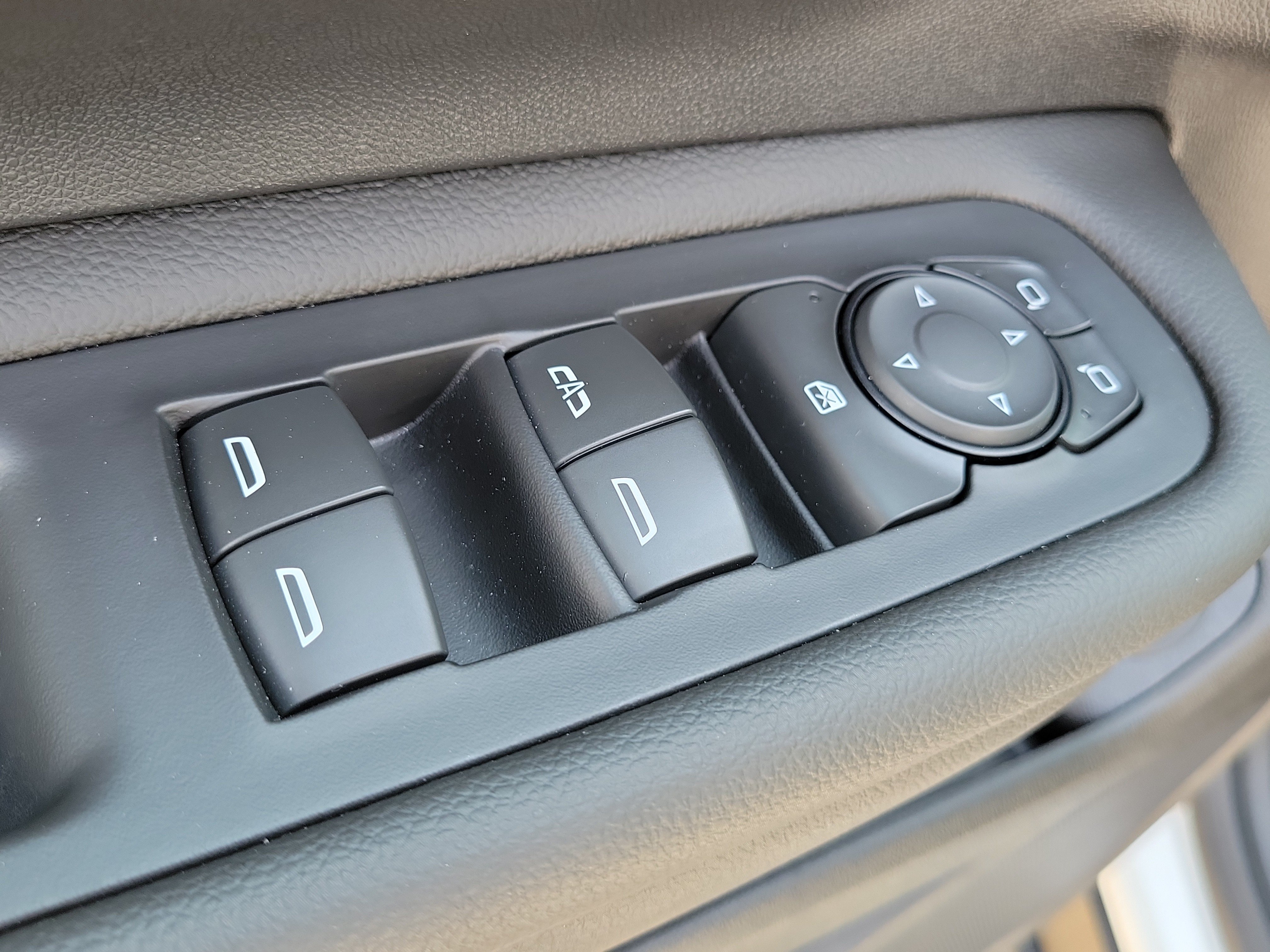 Used 2022 GMC Terrain SLT w/ Tech Package AWD/4WD image 20
