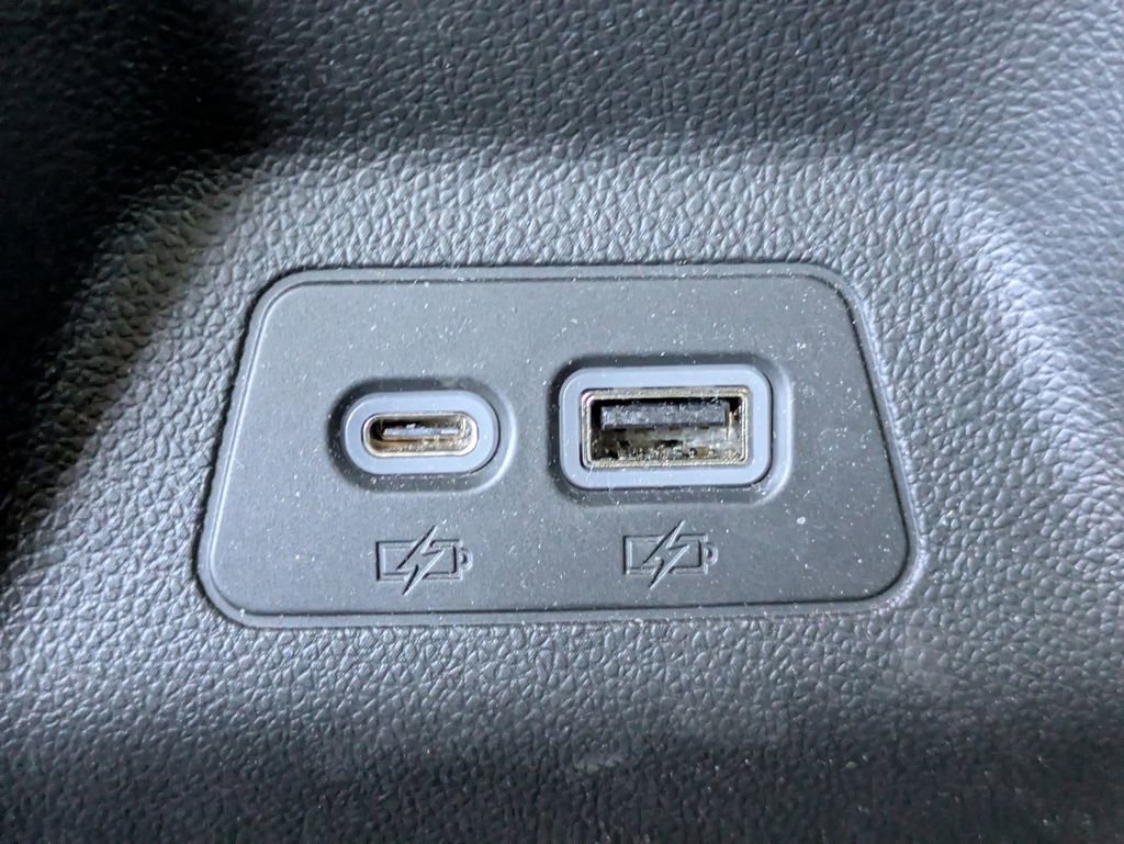 Used 2023 Buick Envision Preferred image 15