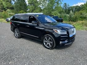 Used 2019 Lincoln Navigator Reserve AWD/4WD image 5
