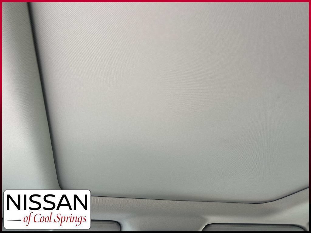 Used 2023 Nissan Pathfinder Platinum FWD image 29
