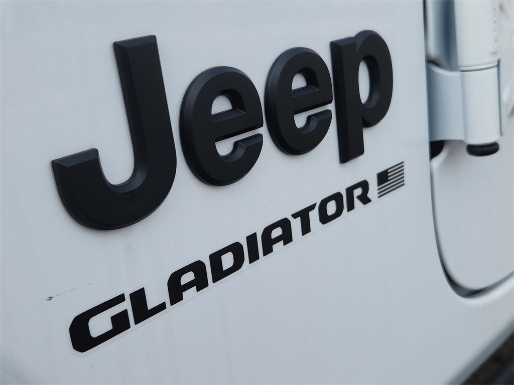 New 2024 Jeep Gladiator Sport image 8
