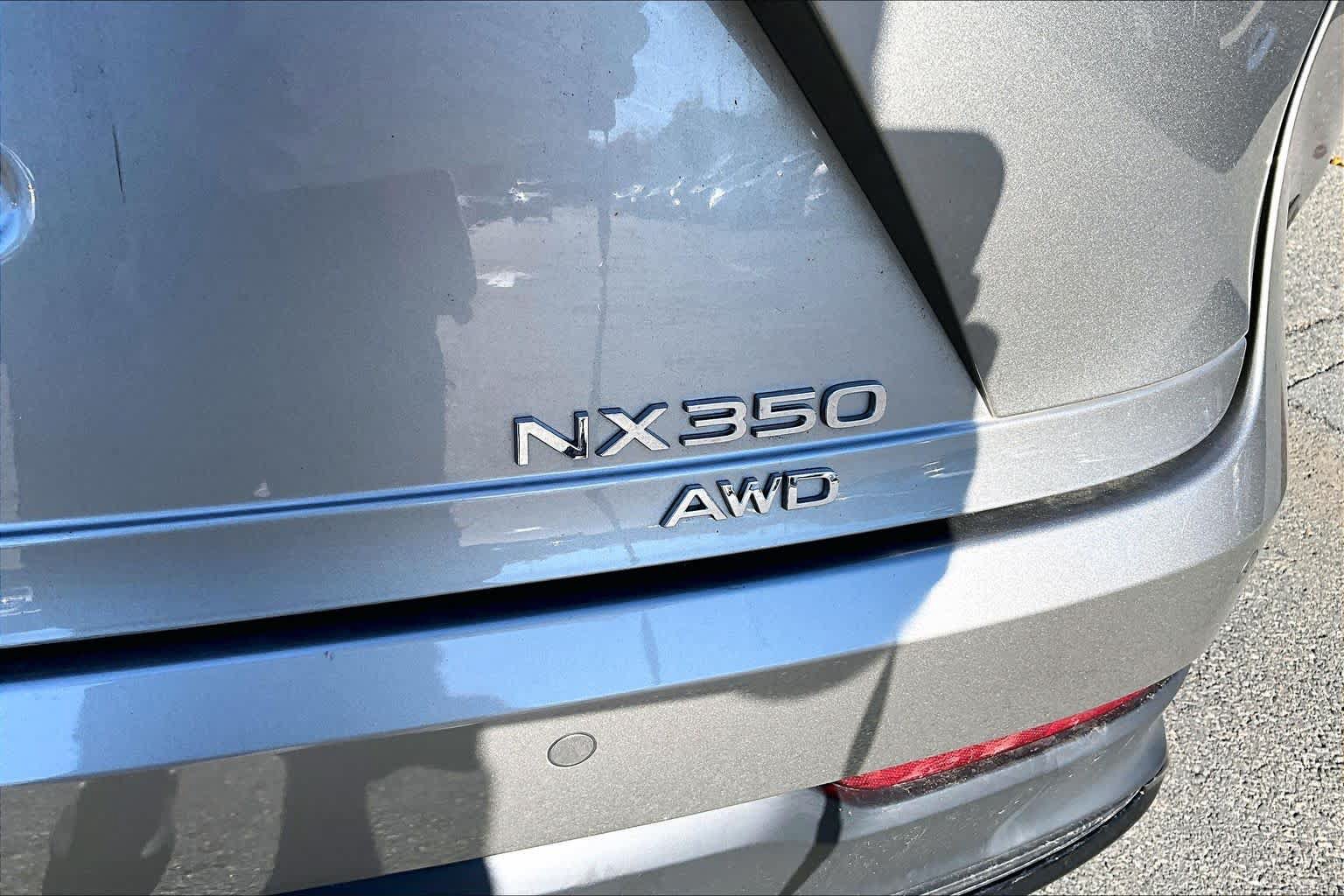 Used 2024 Lexus NX 350 AWD image 10