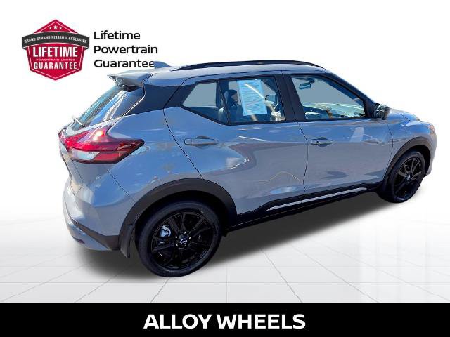 Certified 2024 Nissan Kicks SR w/ SR Premium Package FWD image 7