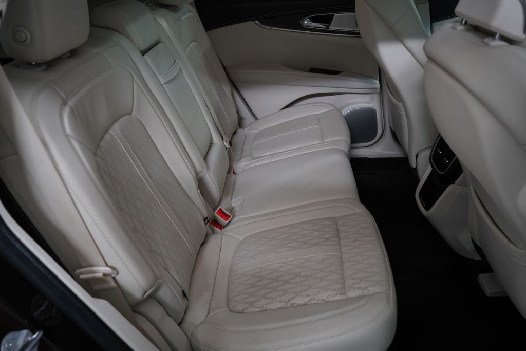 Used 2019 Lincoln Nautilus Black Label AWD/4WD image 28