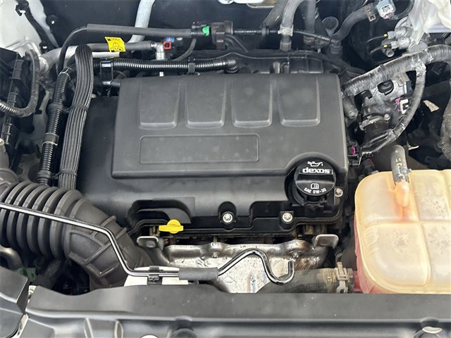 Used 2020 Buick Encore Preferred image 28