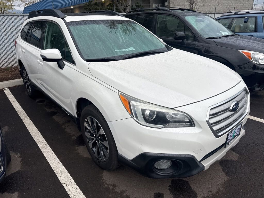 Used 2015 Subaru Outback 3.6R Limited image 4
