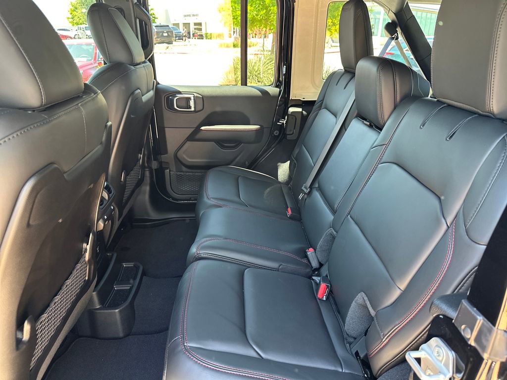 New 2026 Jeep Wrangler Unlimited Rubicon 392 w/ Quick Order Package 27X Moab AWD/4WD image 31