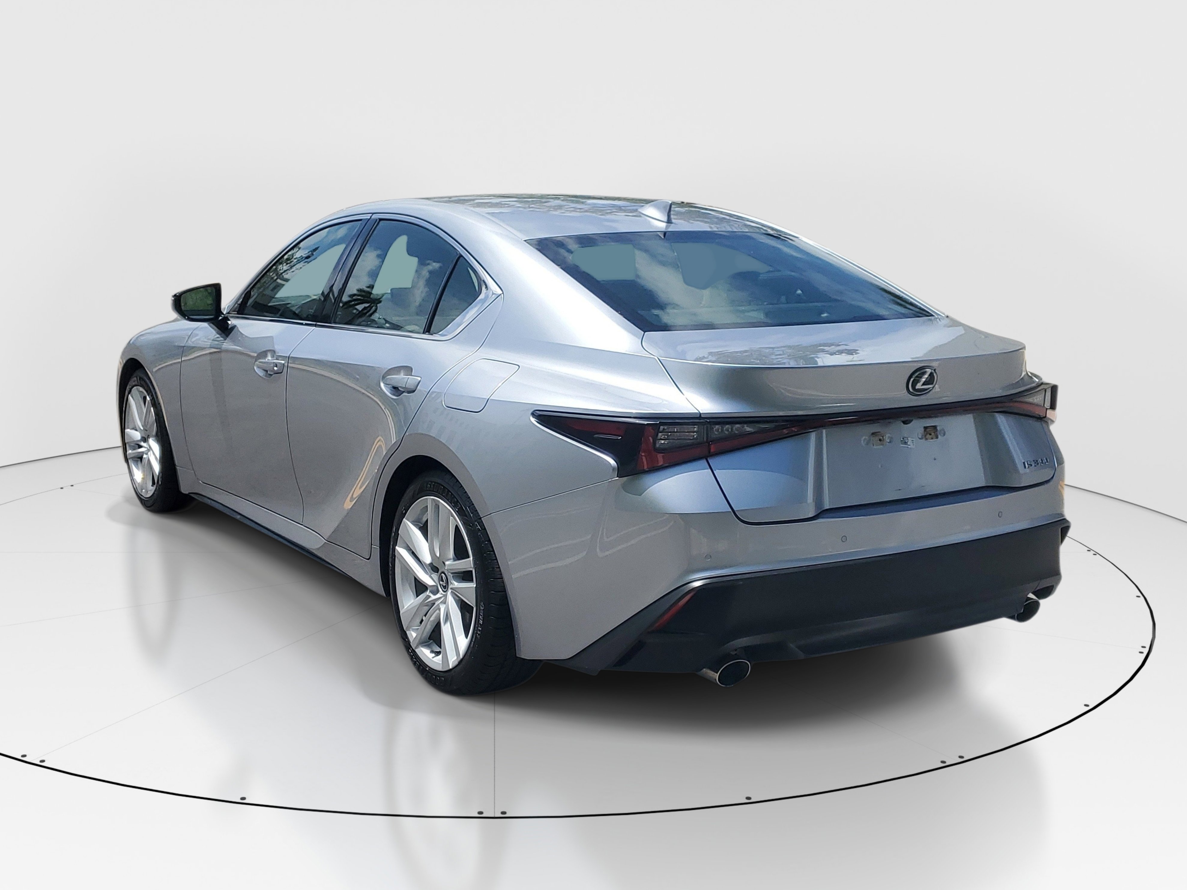 Certified 2023 Lexus IS 300 w/ Comfort Package RWD image 5