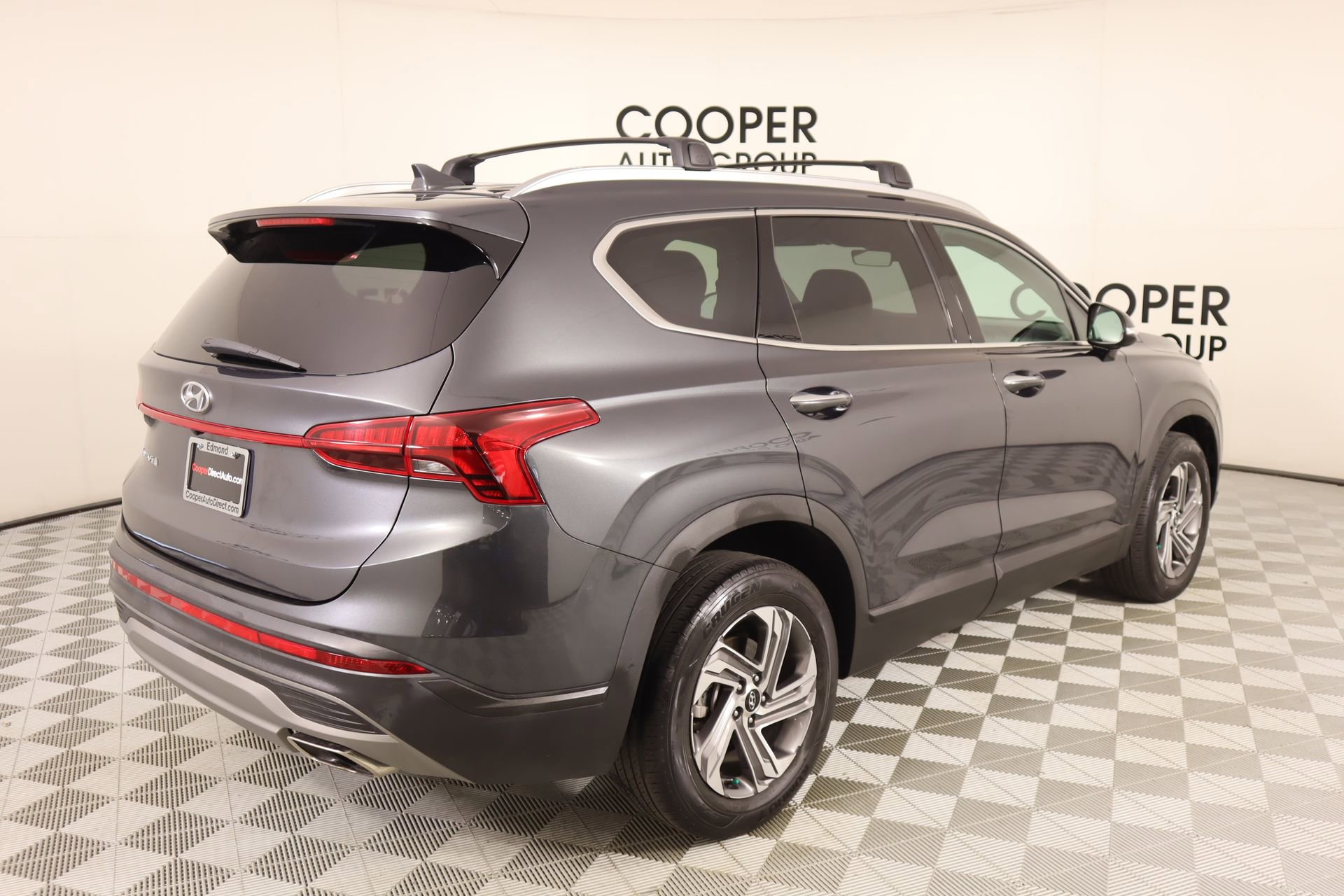 Used 2023 Hyundai Santa Fe SEL FWD image 20