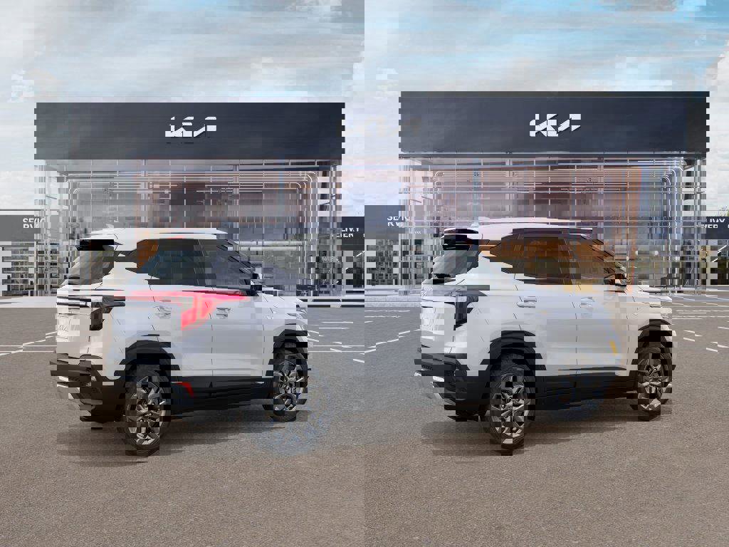 New 2026 Kia Seltos LX image 6