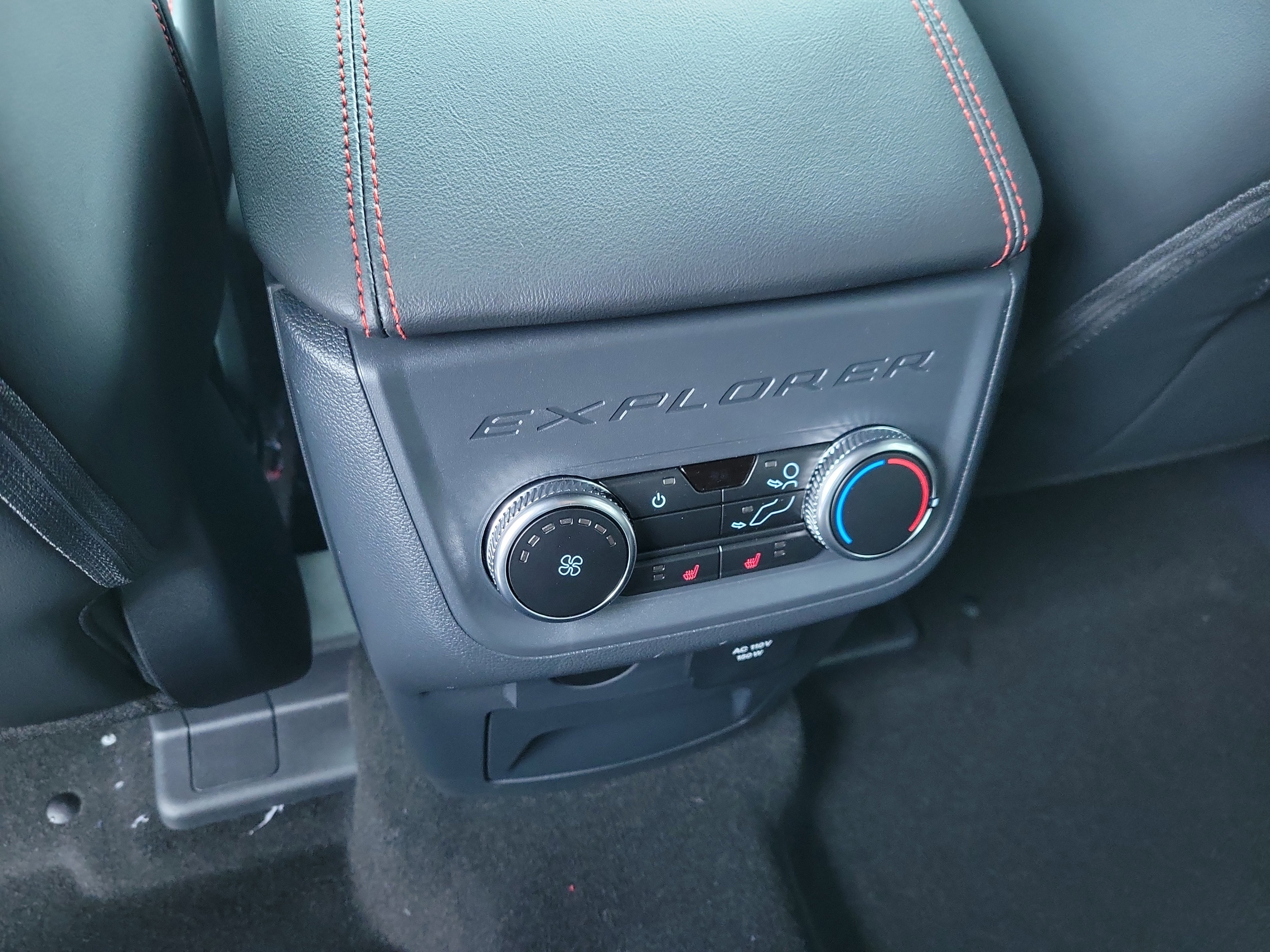 New 2025 Ford Explorer ST-Line w/ Premium Package image 10