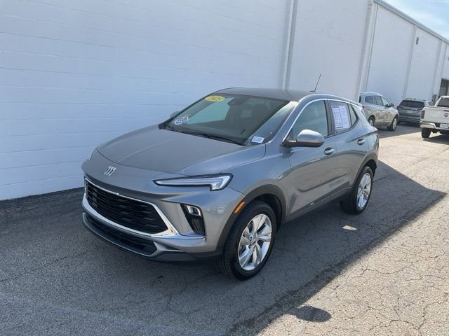 Used 2025 Buick Encore GX Preferred image 29