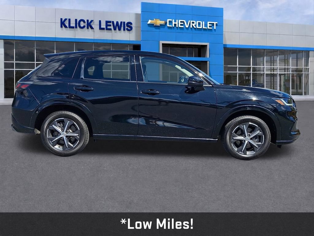Used 2023 Honda HR-V EX-L image 9