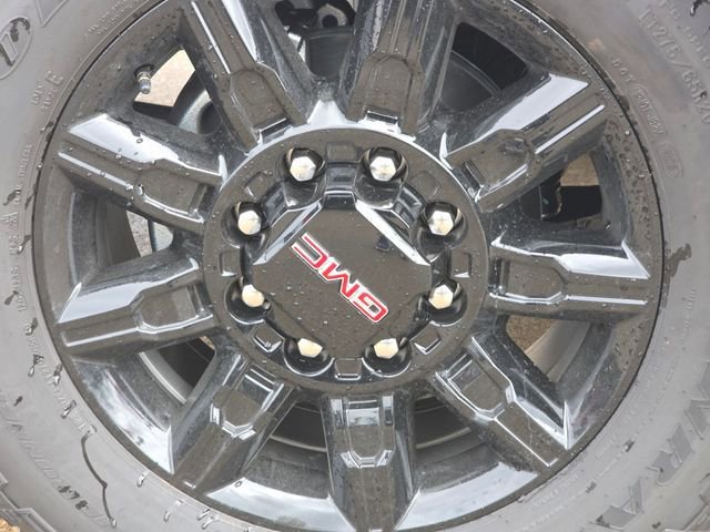 New 2026 GMC Sierra 3500 AT4 w/ Technology Package AWD/4WD image 10