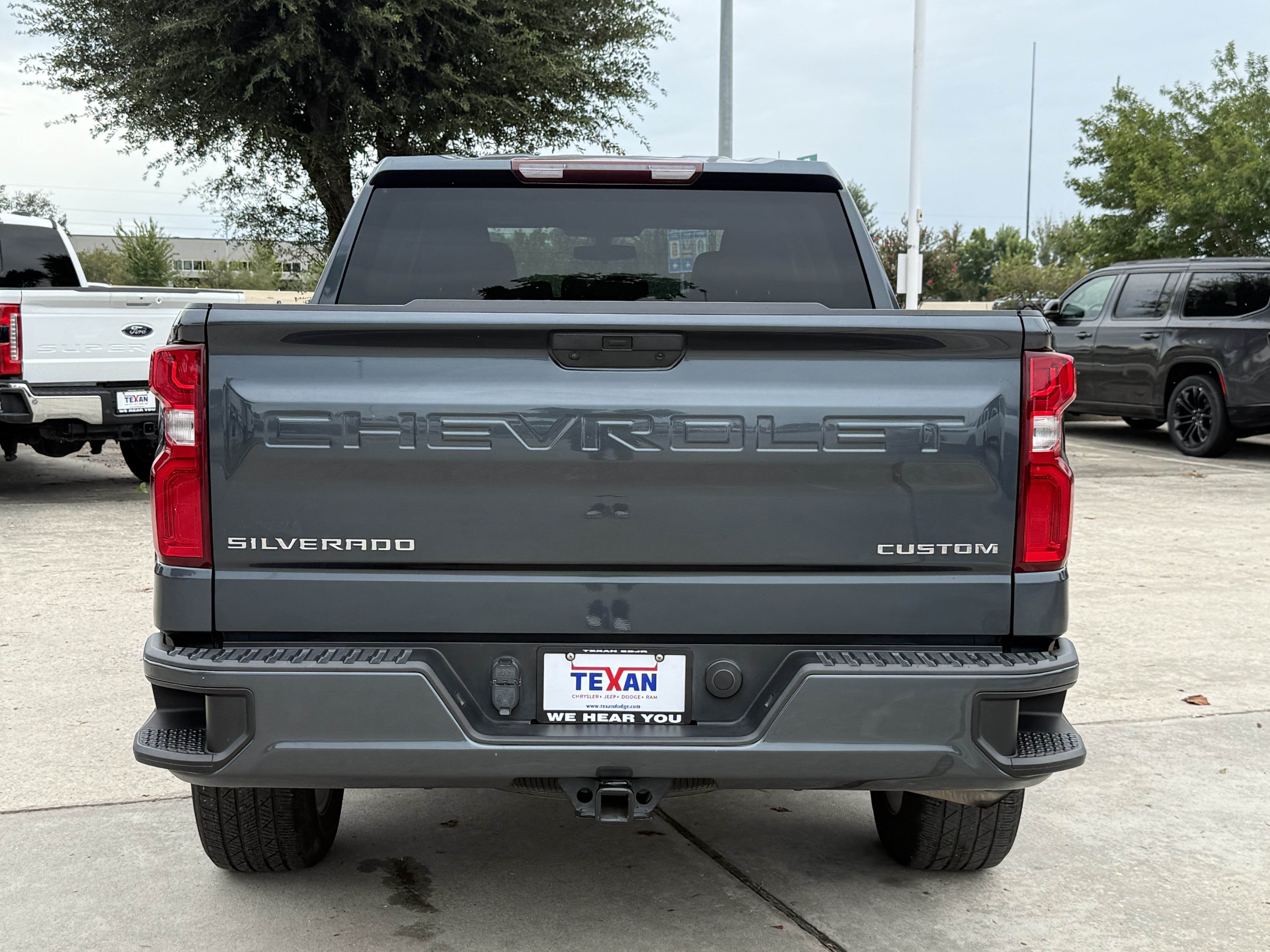Used 2020 Chevrolet Silverado 1500 Custom w/ Custom Value Package RWD image 6